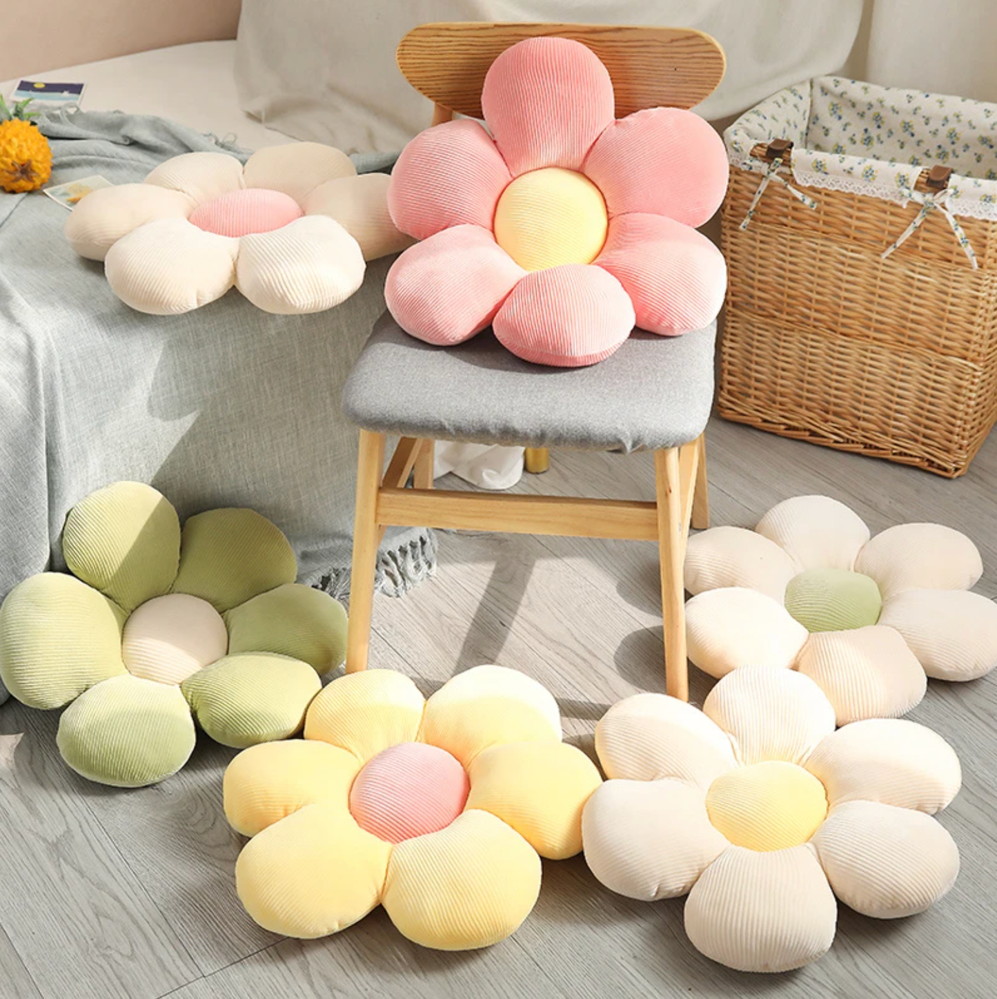 ToyalFriends - Colorful Flower Plush Pillow Cushion