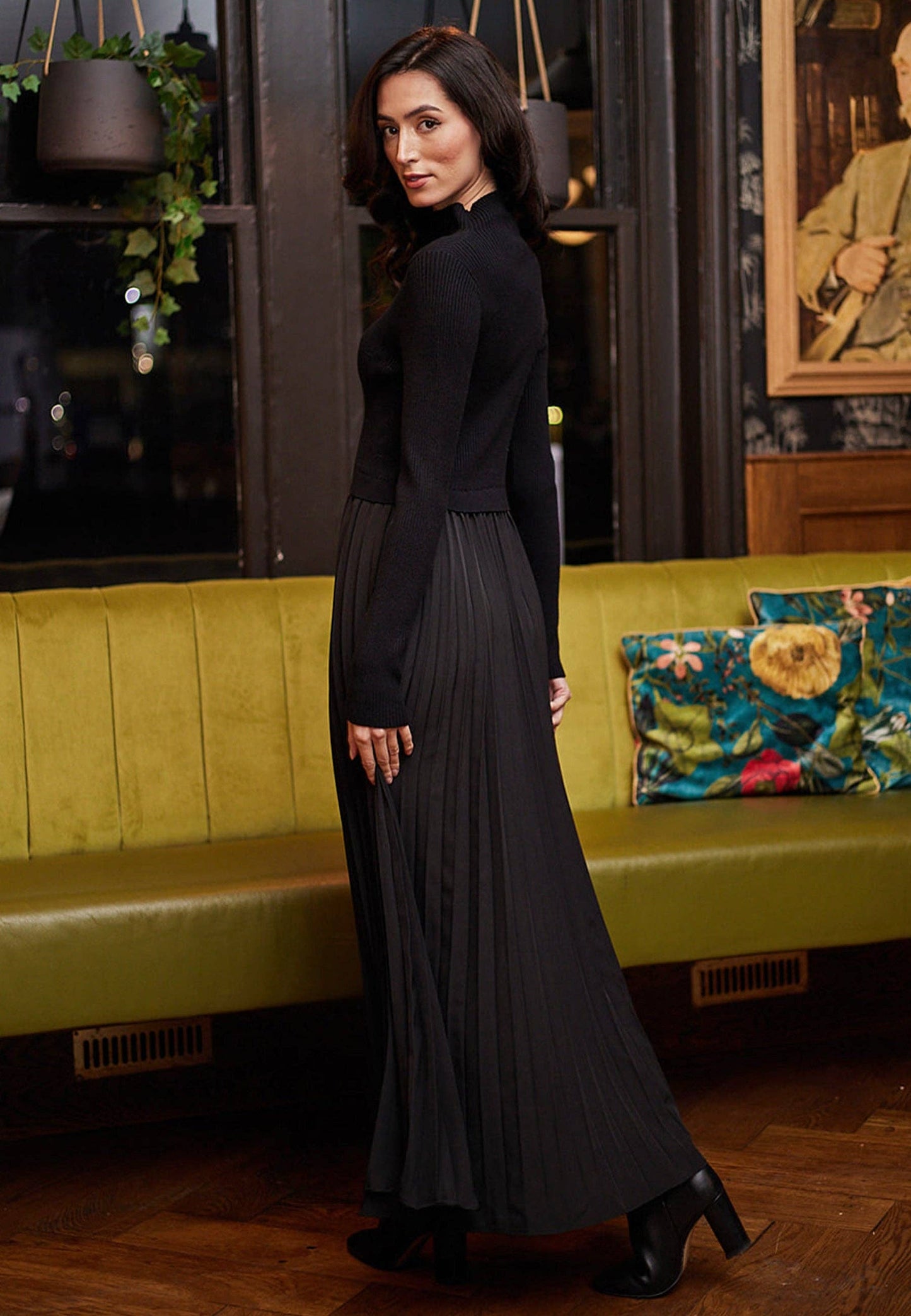 Knit Top and Pleated Skirt Maxi Dress in Black